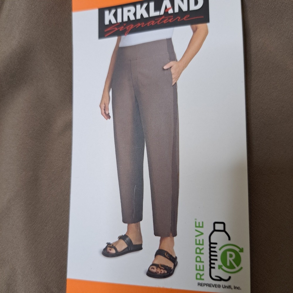 Kirkland Signature Ladies Pants XXL Brown NWT Ankle Pant 4-Way Stretch 1657-210